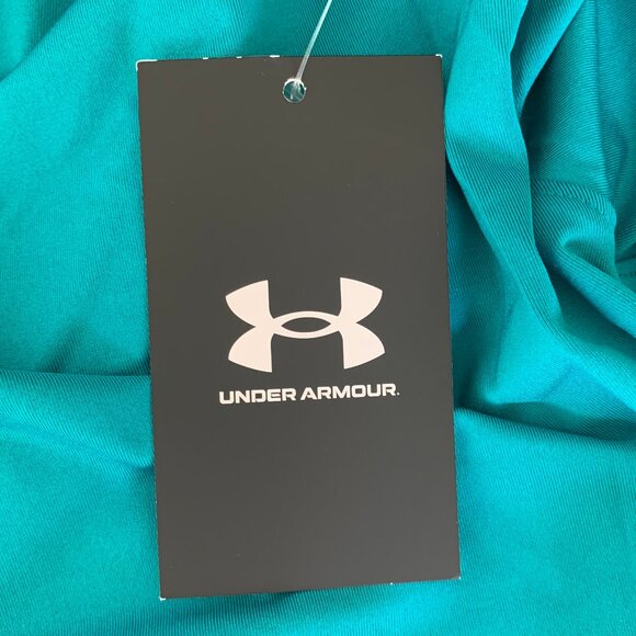 NWT Under Armour Women's Knit Mid-Length Shorts, Size XS, Green - Picture 6 of 9
